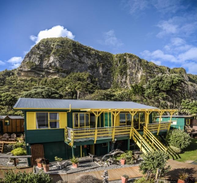 Punakaiki Beach Hostel 외부 사진