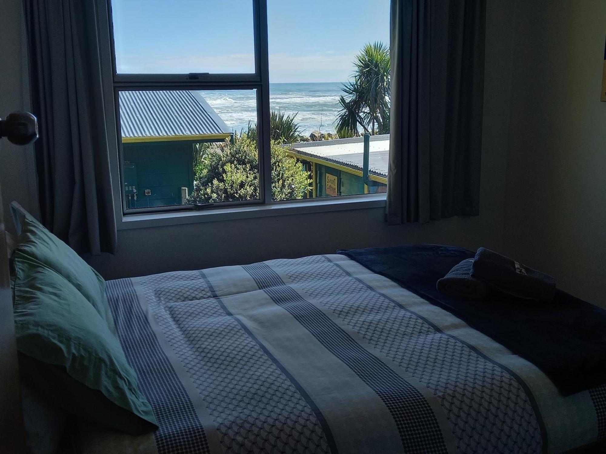 Punakaiki Beach Hostel 외부 사진