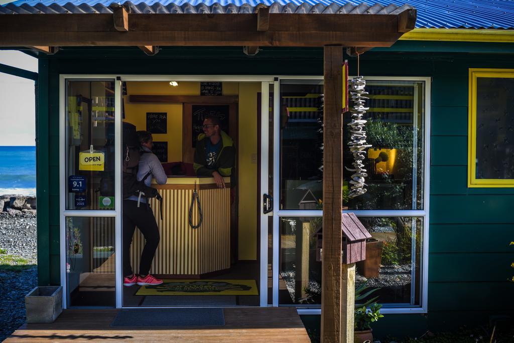 Punakaiki Beach Hostel 외부 사진