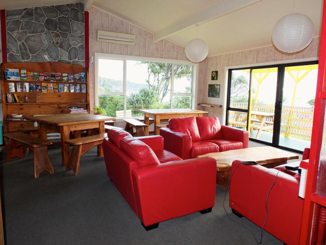 Punakaiki Beach Hostel 외부 사진