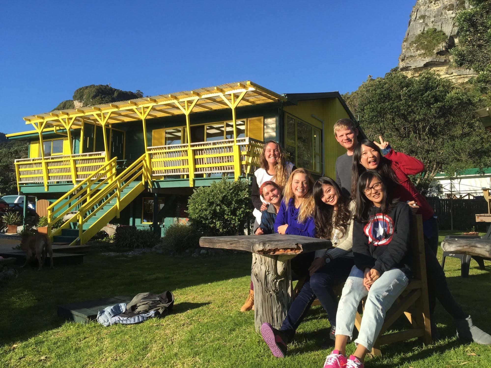 Punakaiki Beach Hostel 외부 사진