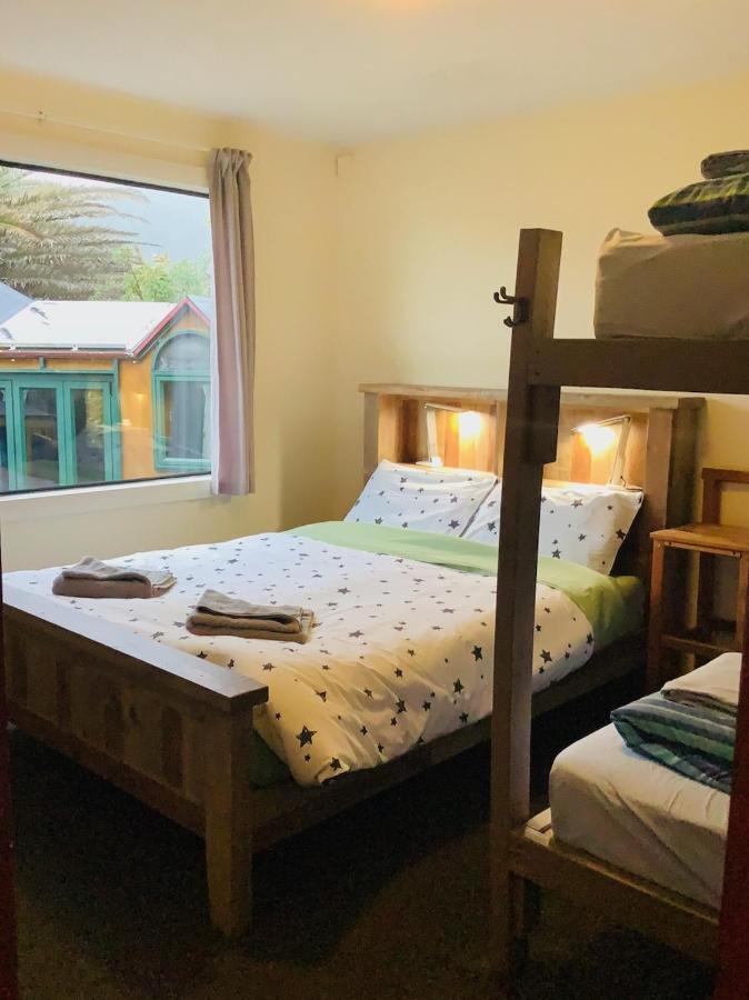 Punakaiki Beach Hostel 외부 사진